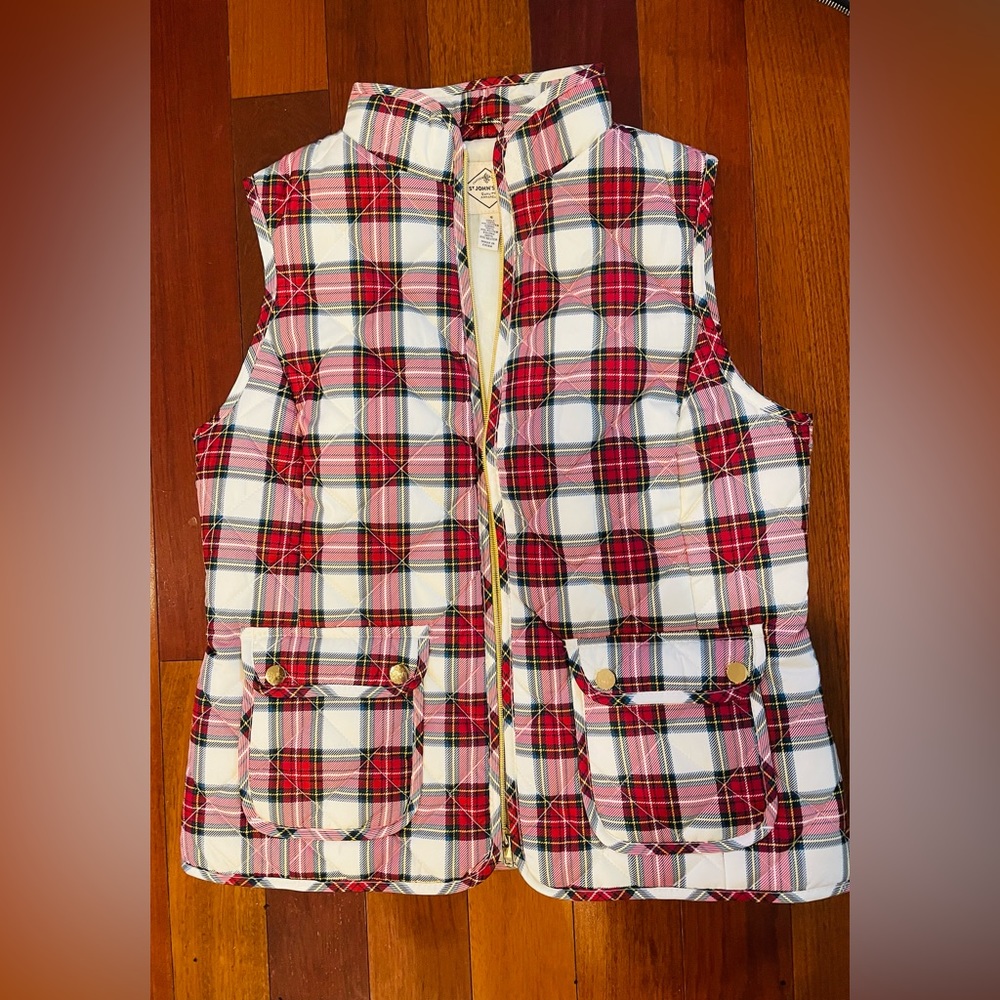 St. John’s Bay- Womens small vest